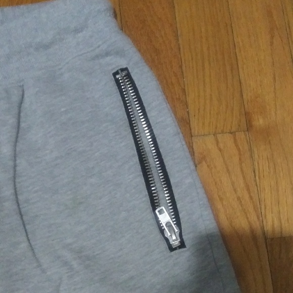 Zipper Sweatpants Size Large - Picture 4 of 6